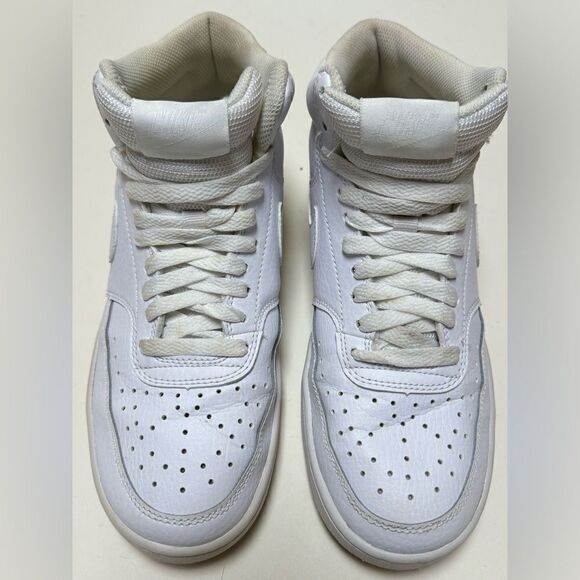 Nike Women’s Court Vision Mid Triple White Sneakers Sz 8 - Picture 3 of 16